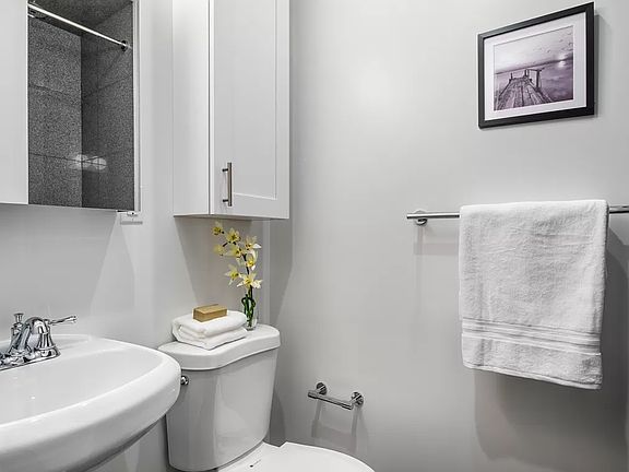 5th image of 244 W 22nd St #1A