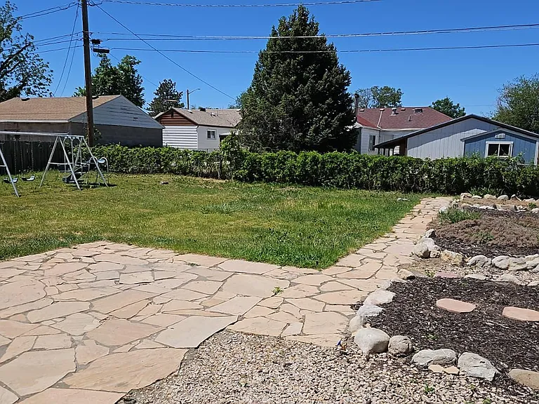 6132 S Cedar St — Photo 2