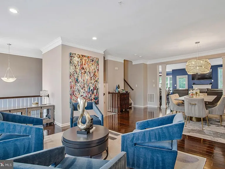 10805 Lariat Way — Photo 7