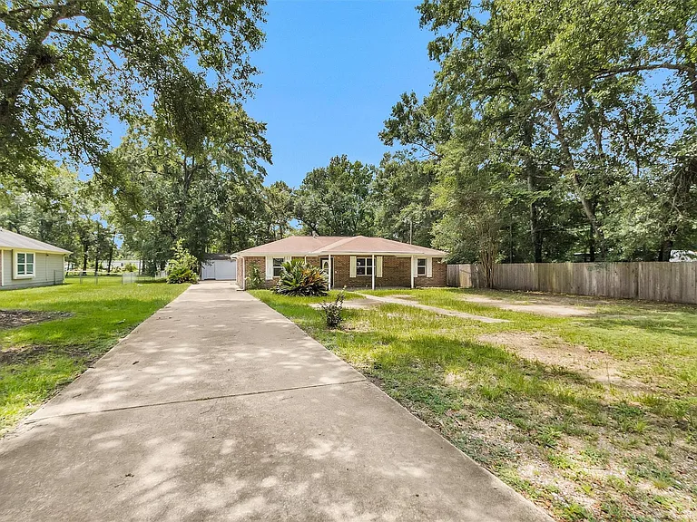 21630 Punkin St — Photo 3