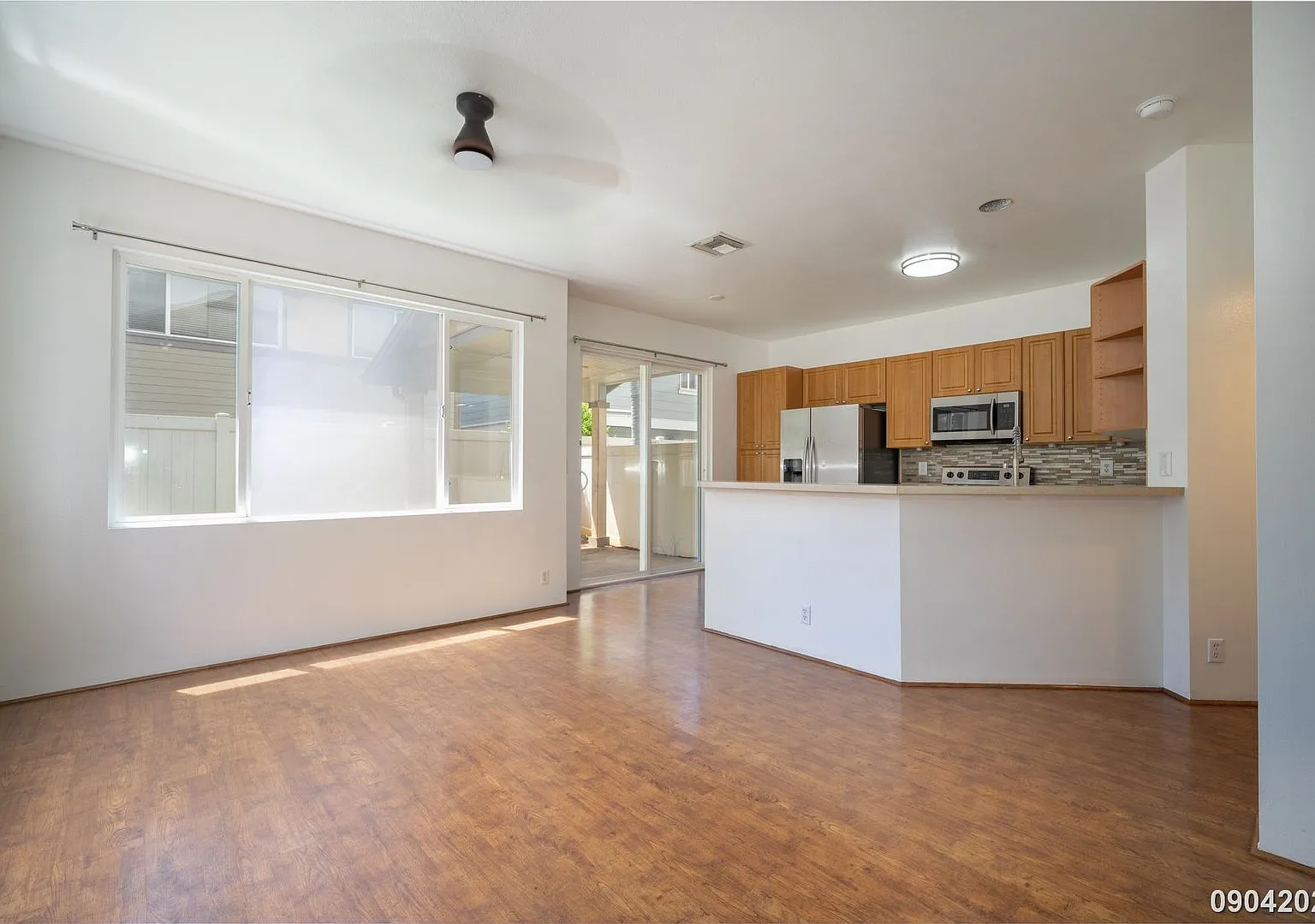 $3,795 / 3BR 2.5BA 3 Parking Updated Home in Montecito | Available Now! — Photo 4