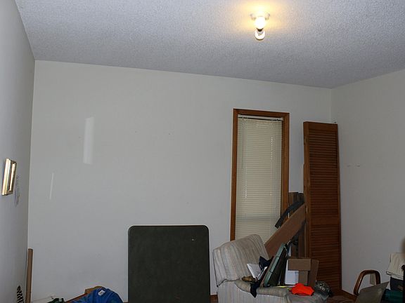 5th image of 4320 Jones Street