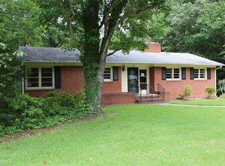 622 Ridgeway Dr, Burlington, NC 27217