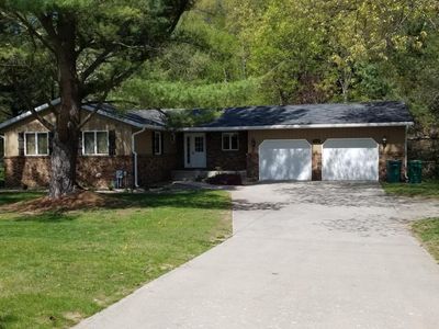 12523 Lakeshore Dr, Grand Haven, MI, 49417