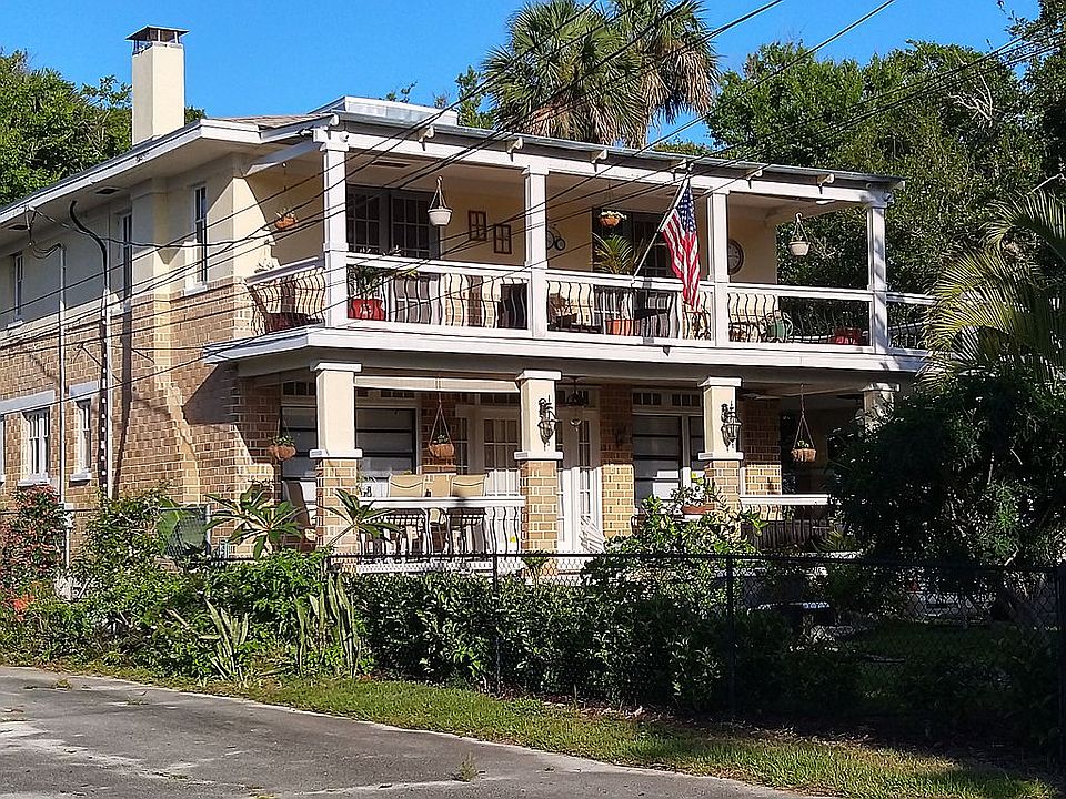 2nd image of 332 Burleigh Ave