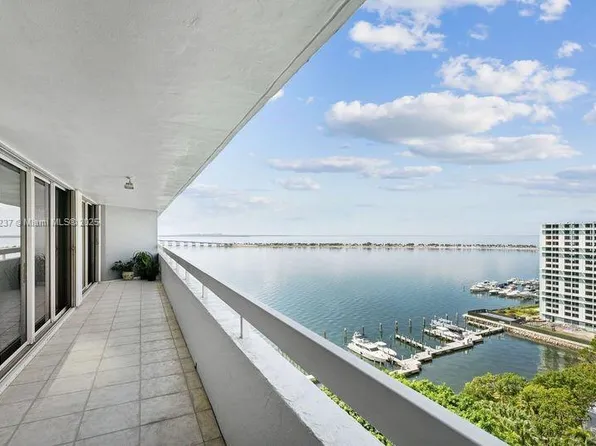 1627 Brickell Ave APT 1806, Miami, FL 33129