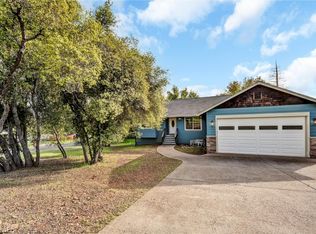 16605 Pinecrest Ct, Hidden Valley Lake, CA 95467