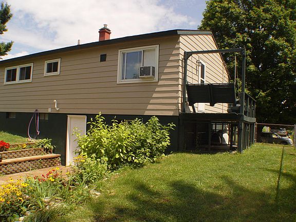 5th image of 310 Greenwood Ct
