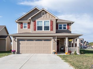 1035 W 30th Ter, Lawrence, KS 66046