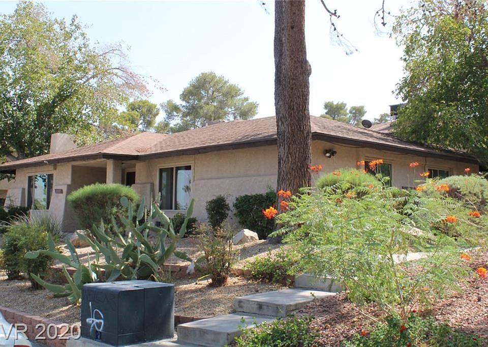 1st image of 2937 Klinger Cir #3