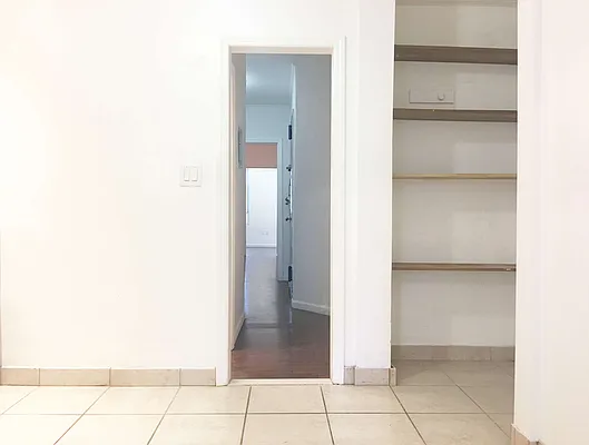 Rented by Stewart Harrison LLC | media 22