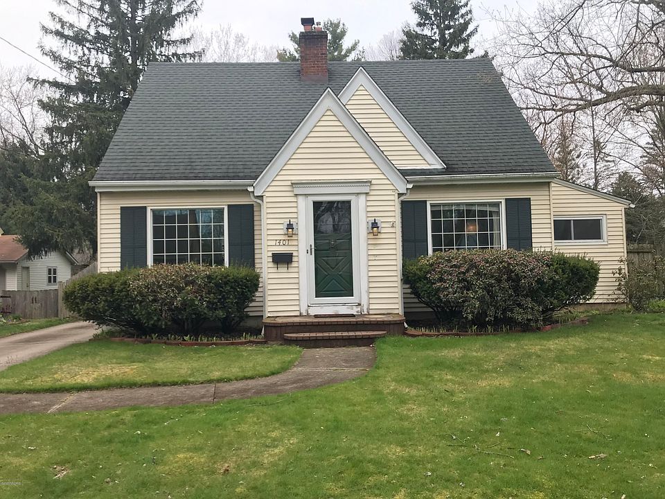 1st image of 1401 Lakeway Ave