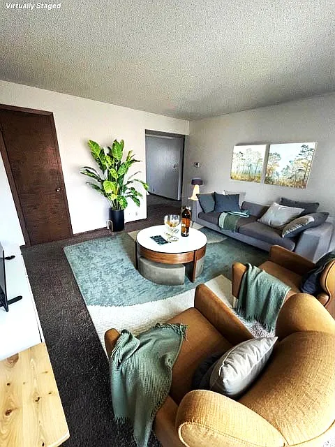 1227 S 18th