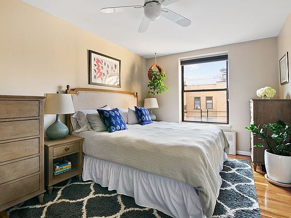 4th image of 319 Saint Johns Pl Unit 6D