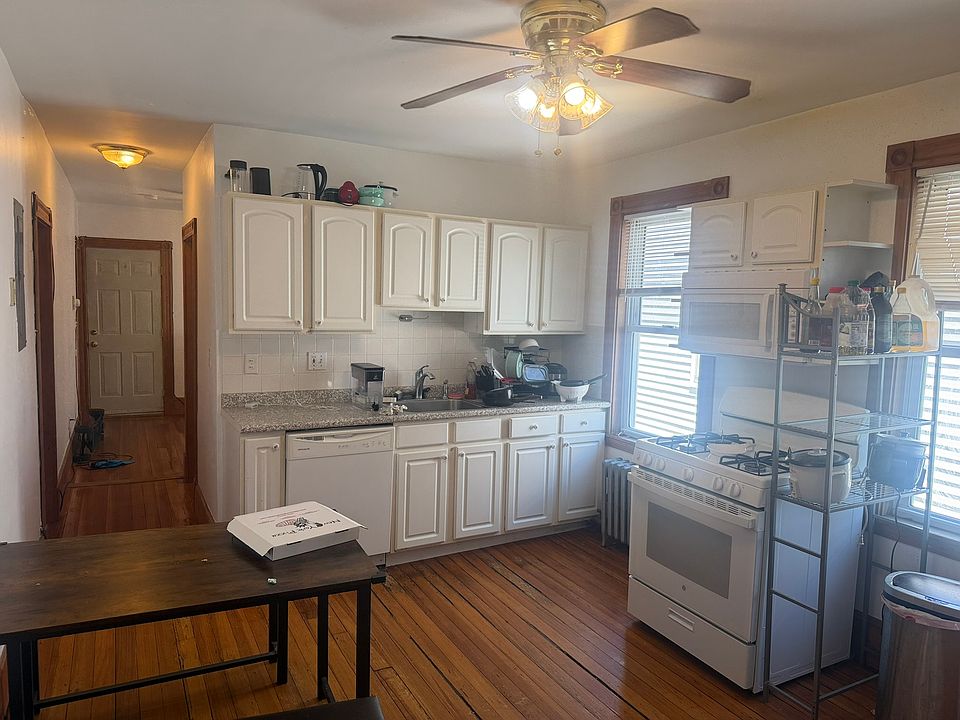 1st image of 43 Litchfield St #3