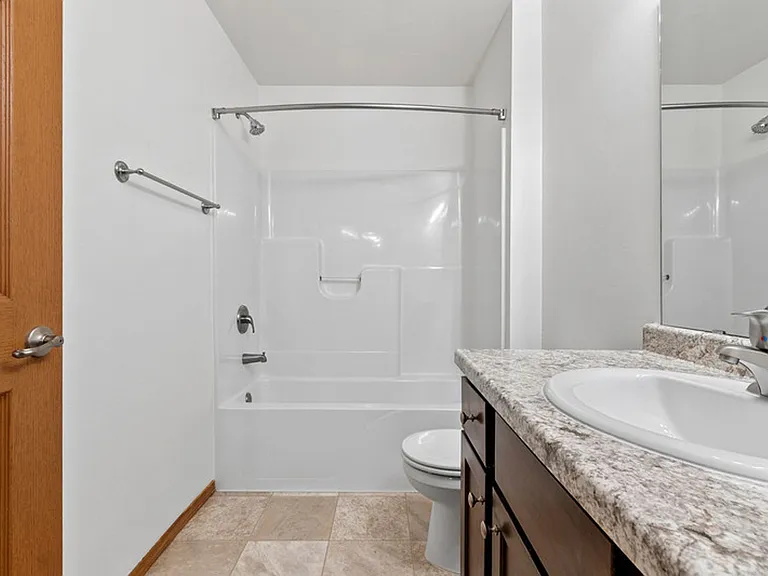 228 Baker Blvd — Photo 17