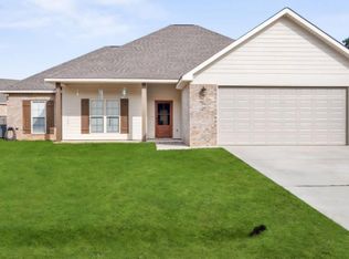 54 Chastain, Sumrall, MS 39482