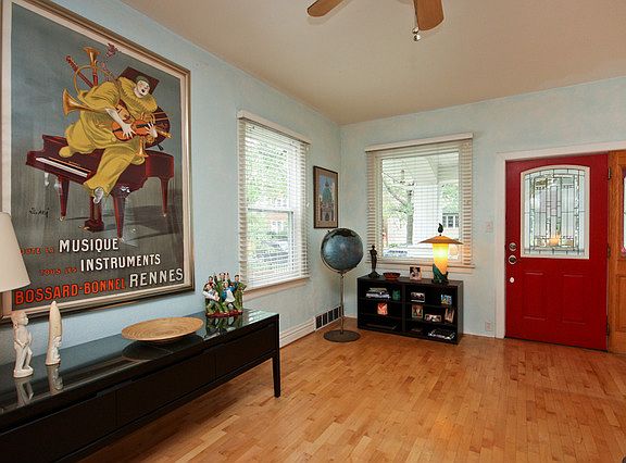 2nd image of 3711 N Monticello Ave