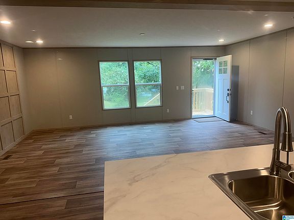 5th image of 2151 Mount Moriah Rd