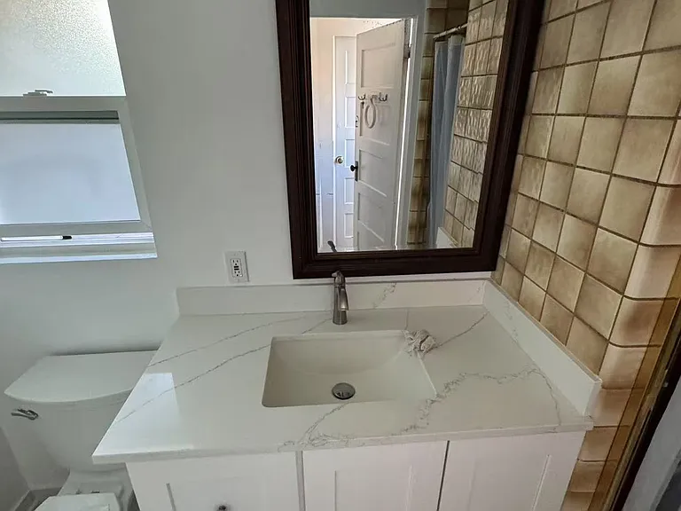 205 S 12th St #7 — Photo 6