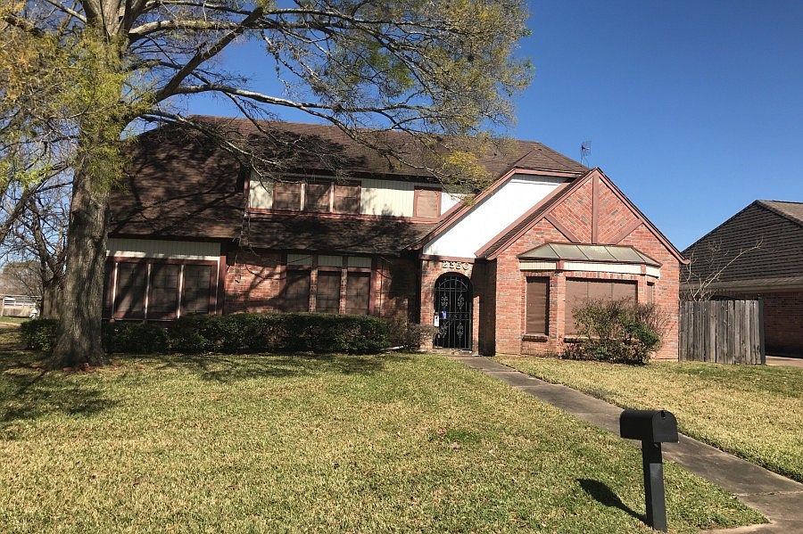 1st image of 2350 River Valley Dr