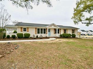 14931 Holbrooks Rd, Huntersville, NC 28078