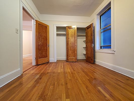 3rd image of 2905 39th Ave #3G