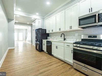 820 N Monroe St, Baltimore, MD, 21217