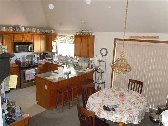 1st image of 419 N Mitchell Ct