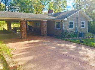 119 Pallas Rd, Oak Ridge, TN 37830