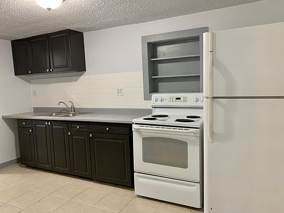 2nd image of 615 W French Ave