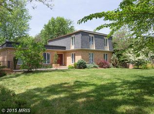 1118 Buchanan St, Mc Lean, VA 22101