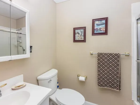 767 Saint Francis Blvd, Daly City, CA 94015