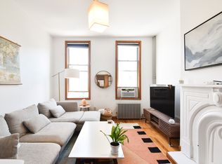 214 N 6th St APT 4L, Brooklyn, NY 11211