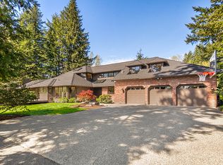 23710 SE 24th St, Sammamish, WA 98075