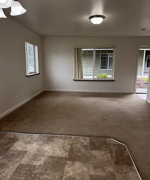1150 Hemlock St — Photo 8