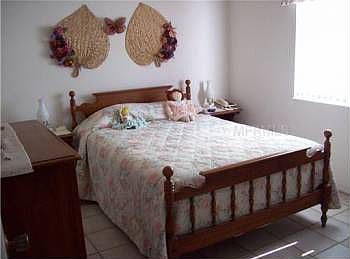 3rd image of 18059 Avonsdale Cir
