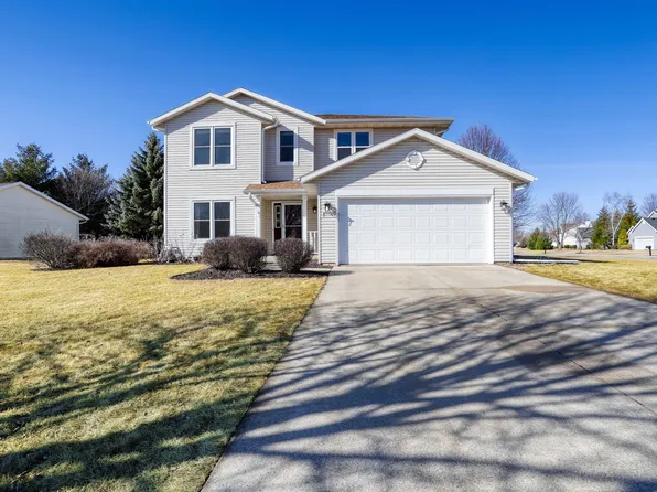 1098 Tara Dr, Sun Prairie, WI 53590