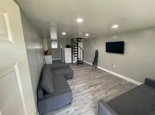 526 W Baker Ave #B, Wildwood, NJ 08260