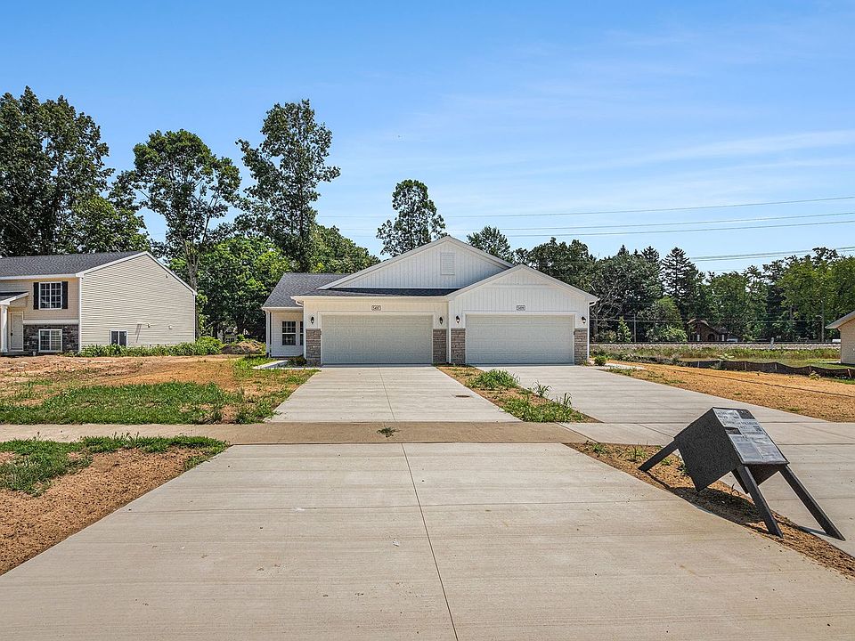 1st image of 5497 E Karen Ct