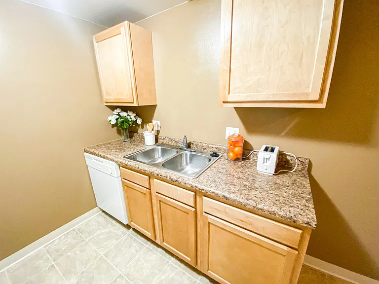 Capitol View Apartments — Photo 67