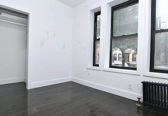 4th image of 50 Saint Nicholas Ave #1B