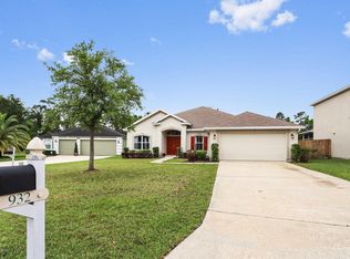 932 Bonaparte Landing Ct, Jacksonville, FL 32218