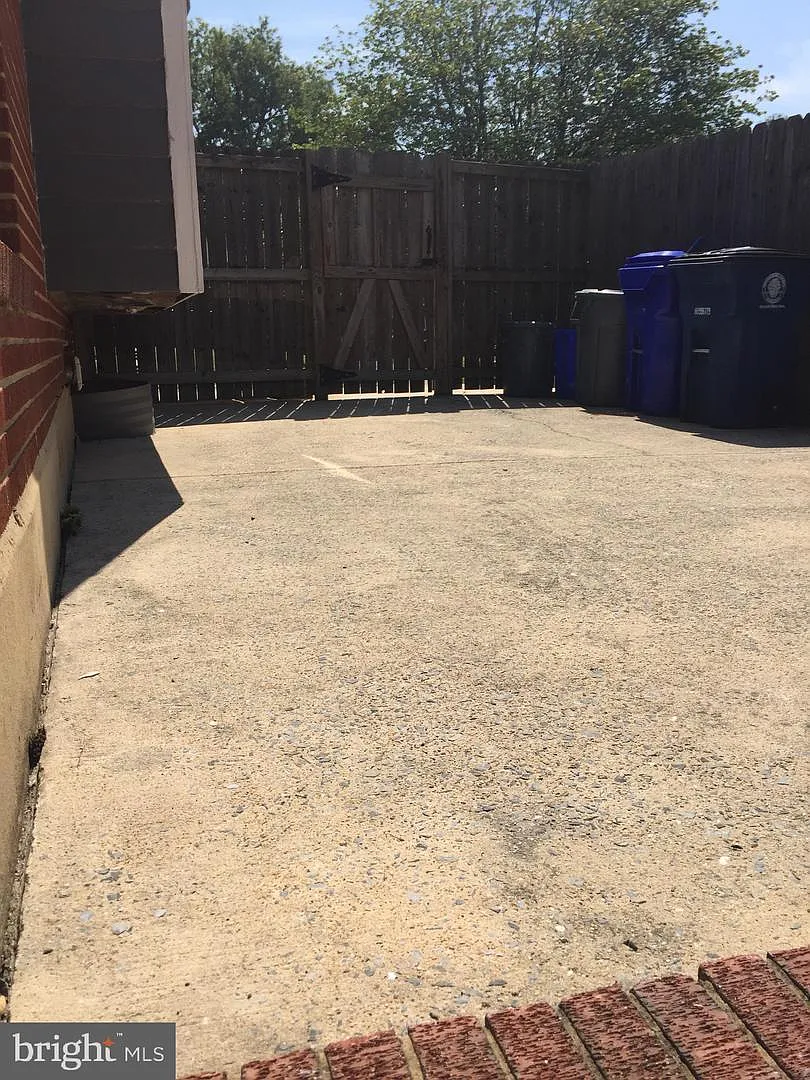 1 bed, 1713 sqft, $1,000 — Photo 3