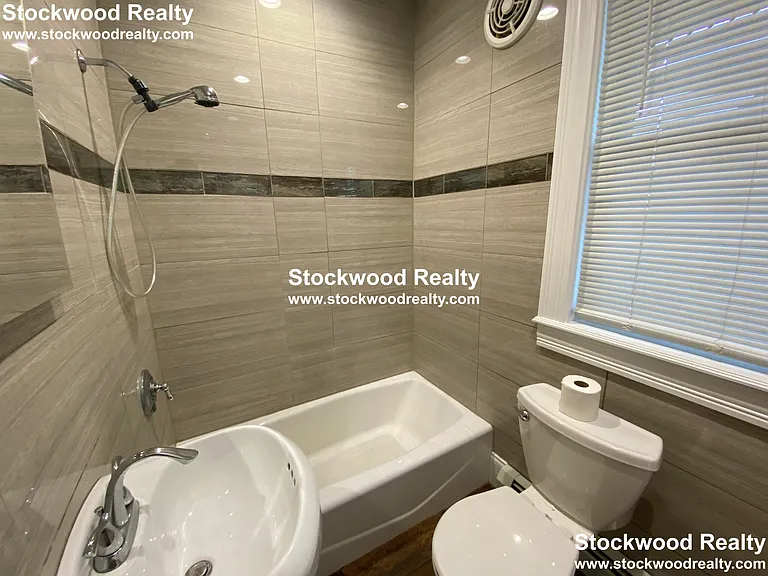 90 Lyndhurst St #4 — Photo 48
