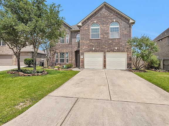 2nd image of 25314 Pineglen Terrace Dr