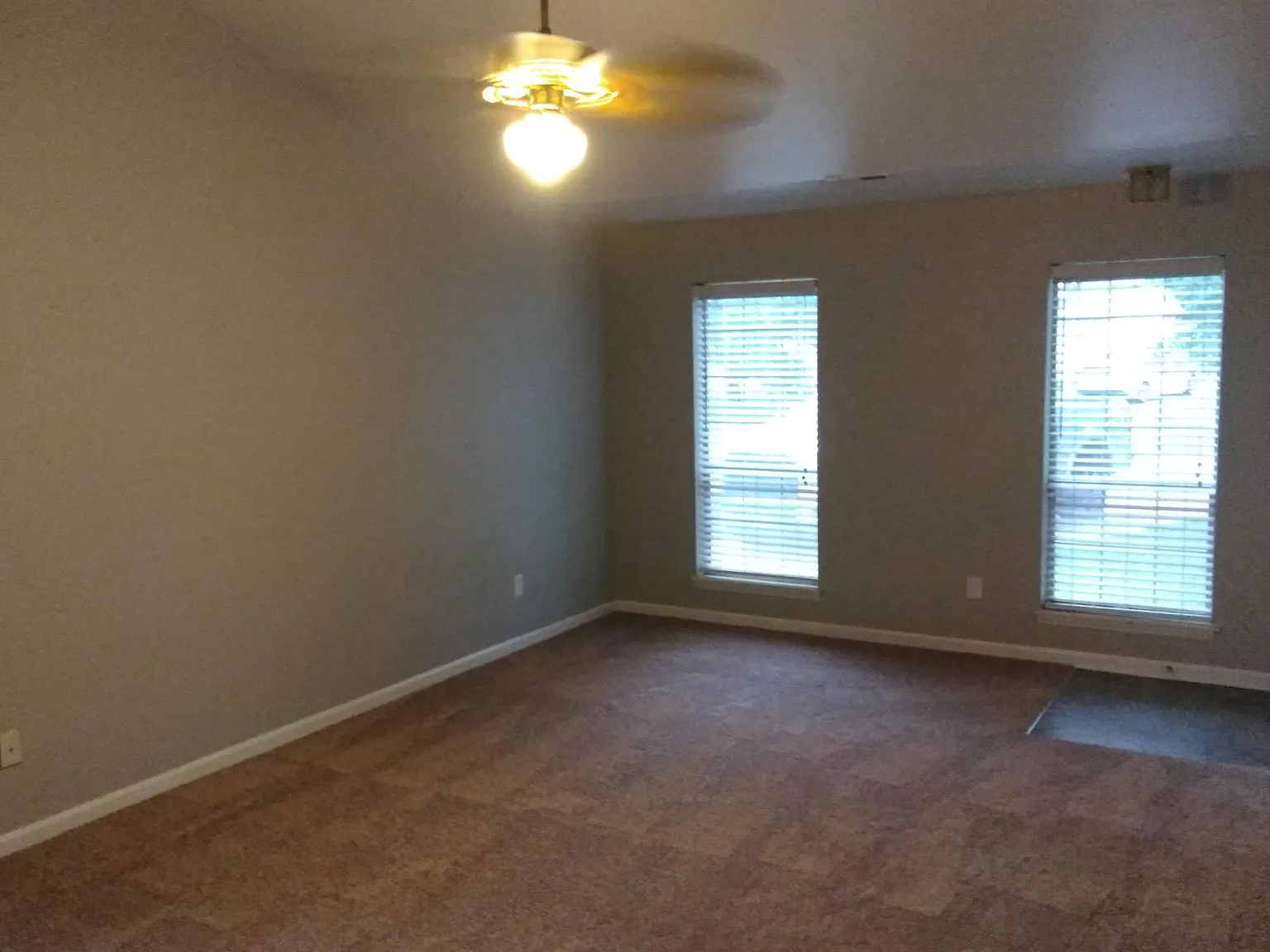 3 bed, 1191 sqft, $1,800 — Photo 4