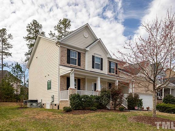 2nd image of 1507 Hemlock Hill Dr