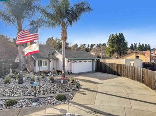 700 Sea Cliff Ct, Rodeo, CA 94572