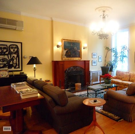 2nd image of 306 State St #2